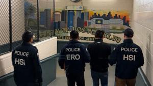 California schools protect students from ICE agents California schools protect students from ICE agents