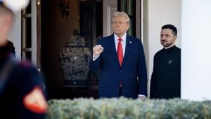 Trump speaks with Zelenskyy, European leaders ahead of Putin meeting in Alaska