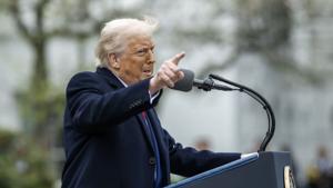 U.S. national debt tops $37 trillion