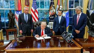 Executive order creates website for retirement accounts, matching federal contributions
