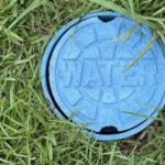 Illinois lawmaker promotes welfare water aid bill as critics raise concerns over federal expansion