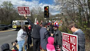 Poll: Most voters oppose mid-decade redistricting