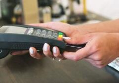 Report: 10% credit card cap could cut off 64 million Americans, risk recession