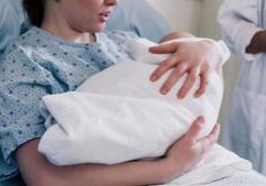 Illinois quick hits: Guaranteed income for moms on Medicaid