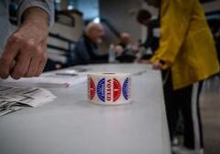 Fierce races to determine control of Congress