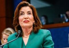 Hochul to feds: Fork over $13.5B in tariff refunds