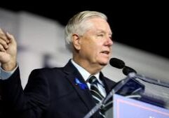 Lawmakers introduce bills to slash their own pay during government shutdowns Lawmakers introduce bills to slash their own pay during government shutdowns