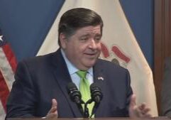Pritzker signs AI regulation critics say harms innovation, ‘picks winners’