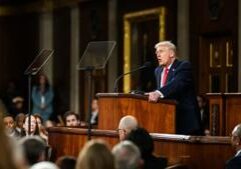 Illinois Democrats dispute Trump statements during State of the Union